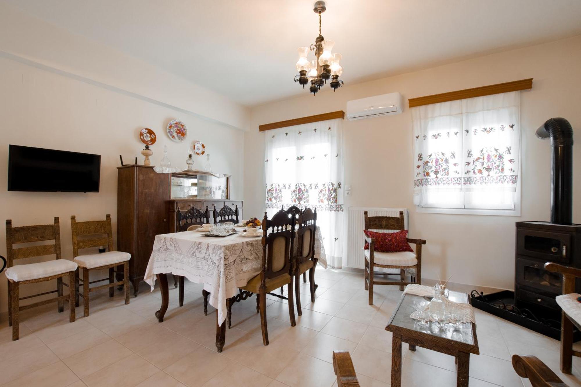 Prasini Folia - Traditional Residence 阿诺吉亚 外观 照片