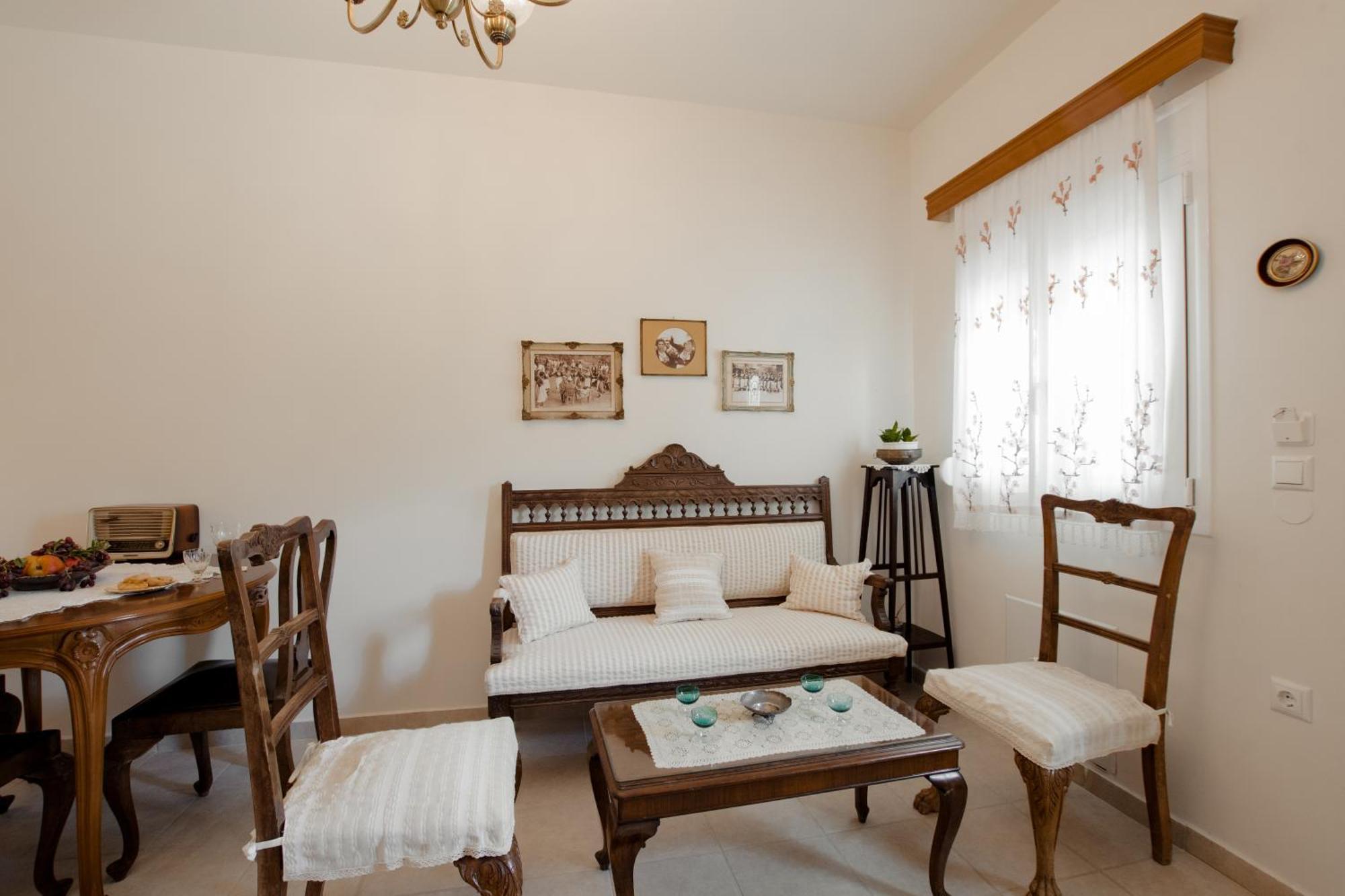 Prasini Folia - Traditional Residence 阿诺吉亚 客房 照片
